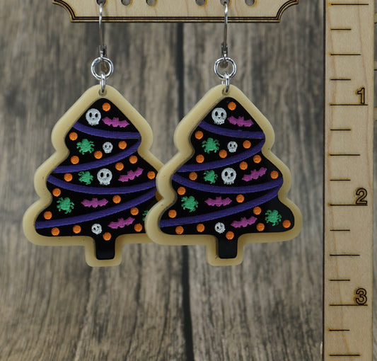 spooky xmas cookie earrings