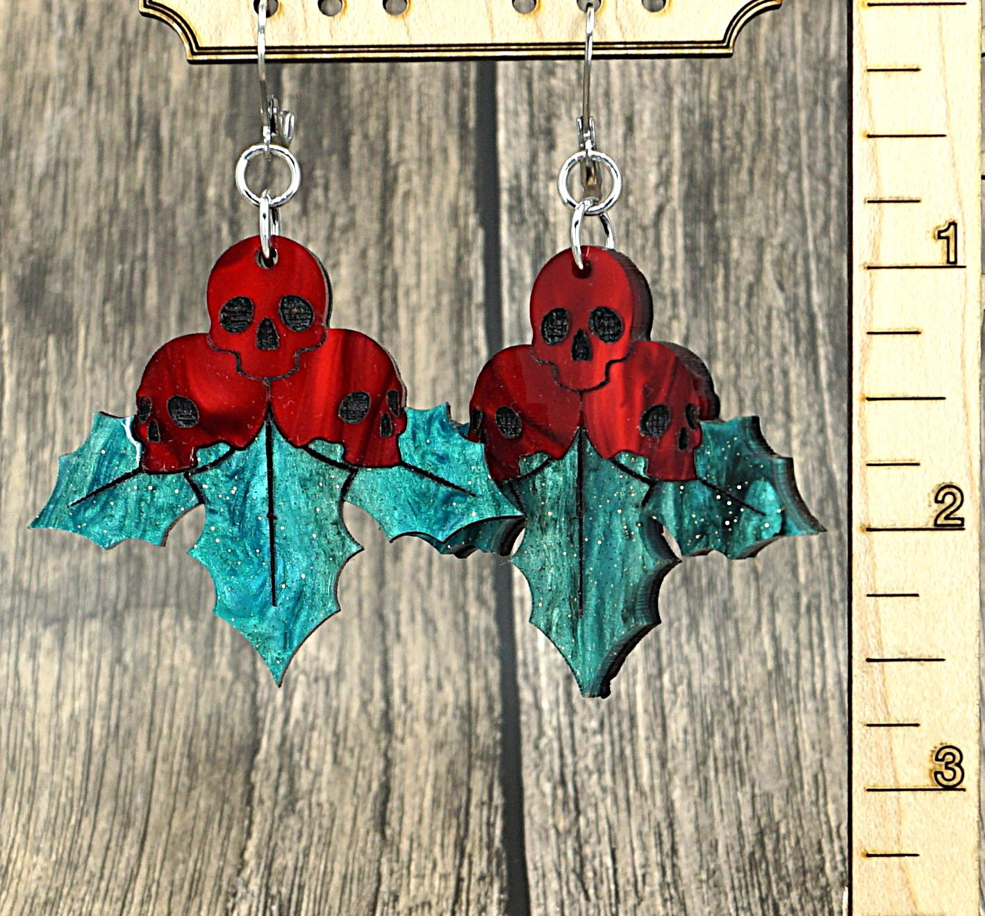skull holly 2 earrings