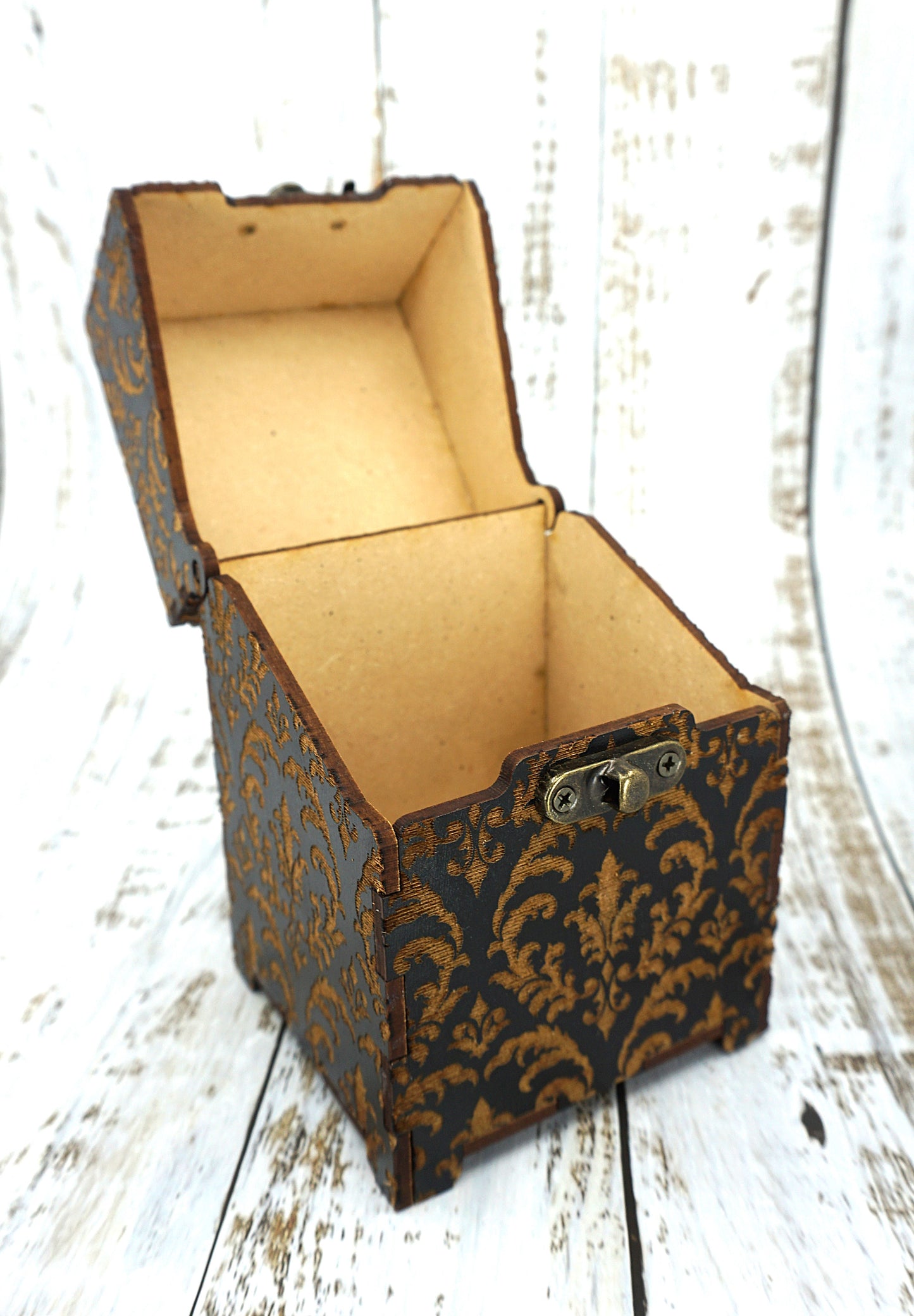 deck box black all over damask