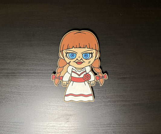 Annabelle medium magnet