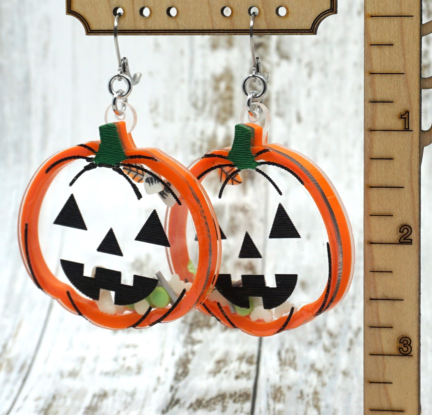 classic jackolantern shaker earrings