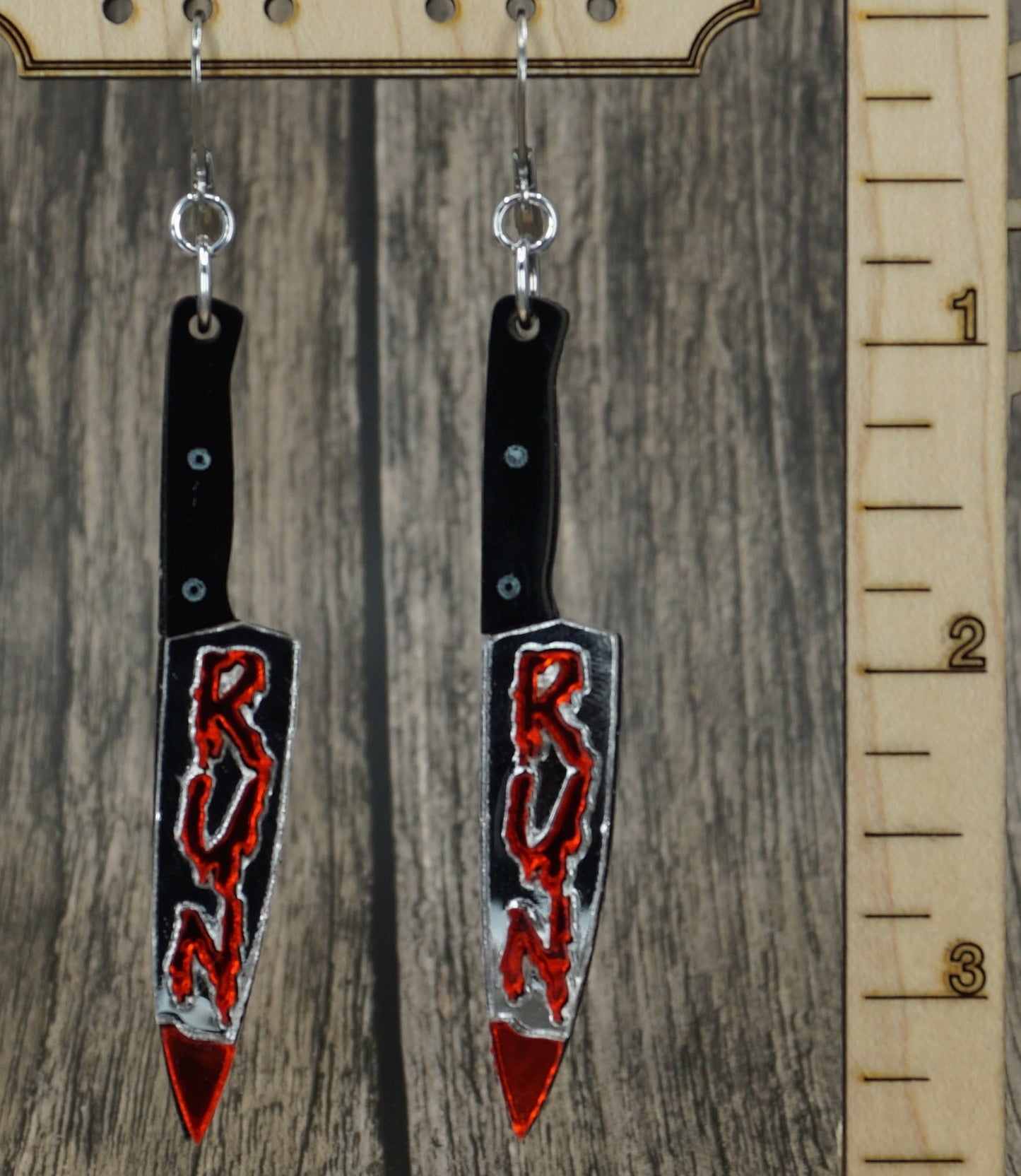 Run knife earrings