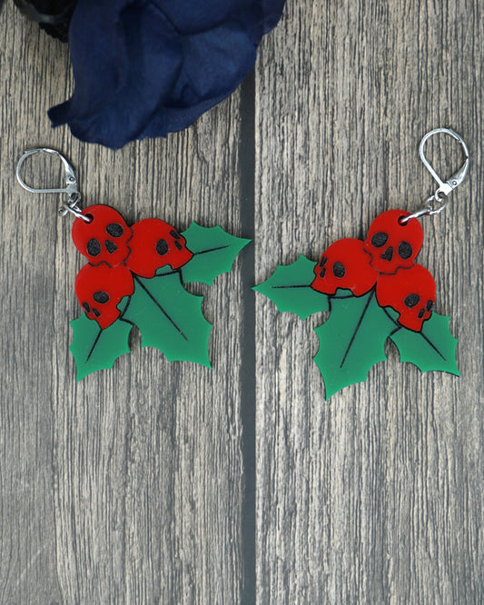 Skull holly 1 earrings